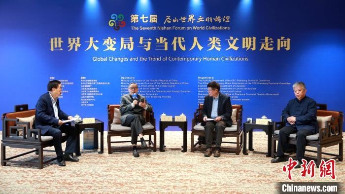 9月27日，第七屆尼山世界文明論壇首場(chǎng)高端對(duì)話舉行。　梁犇 攝