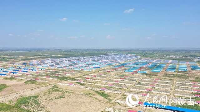 科右中旗被列入全國肉牛全產(chǎn)業(yè)鏈典型縣，入選國家級(jí)現(xiàn)代產(chǎn)業(yè)園創(chuàng)建名單。（科右中旗委宣傳部提供）