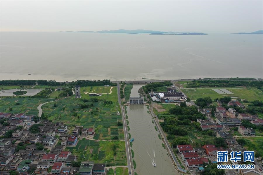 1594281250142262.jpg 1126210475_15941742468241n.jpg