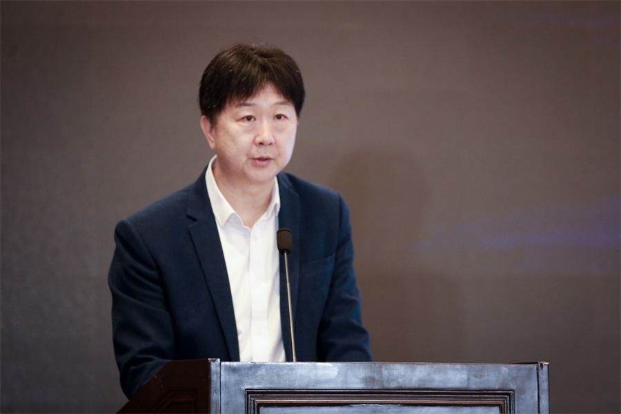 中國(guó)民主法制出版社黨委書(shū)記、社長(zhǎng)、總編輯 劉海濤