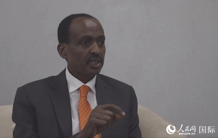 特肖梅·托加接受人民網(wǎng)專訪。人民網(wǎng)記者 劉寧攝