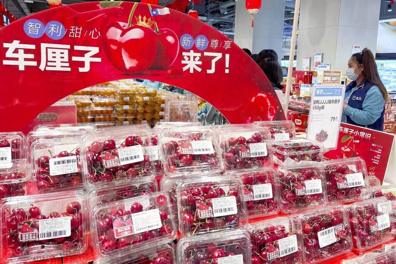 北京一家盒馬鮮生超市中智利車?yán)遄邮圪u區(qū)。來源：視覺中國