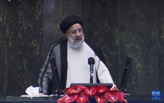 據(jù)伊朗邁赫爾通訊社20日?qǐng)?bào)道，伊朗總統(tǒng)萊希在直升機(jī)事故中遇難。這是2021年8月5日拍攝的易卜拉欣·萊希的資料照片。 新華社發(fā)（賈瓦德攝）