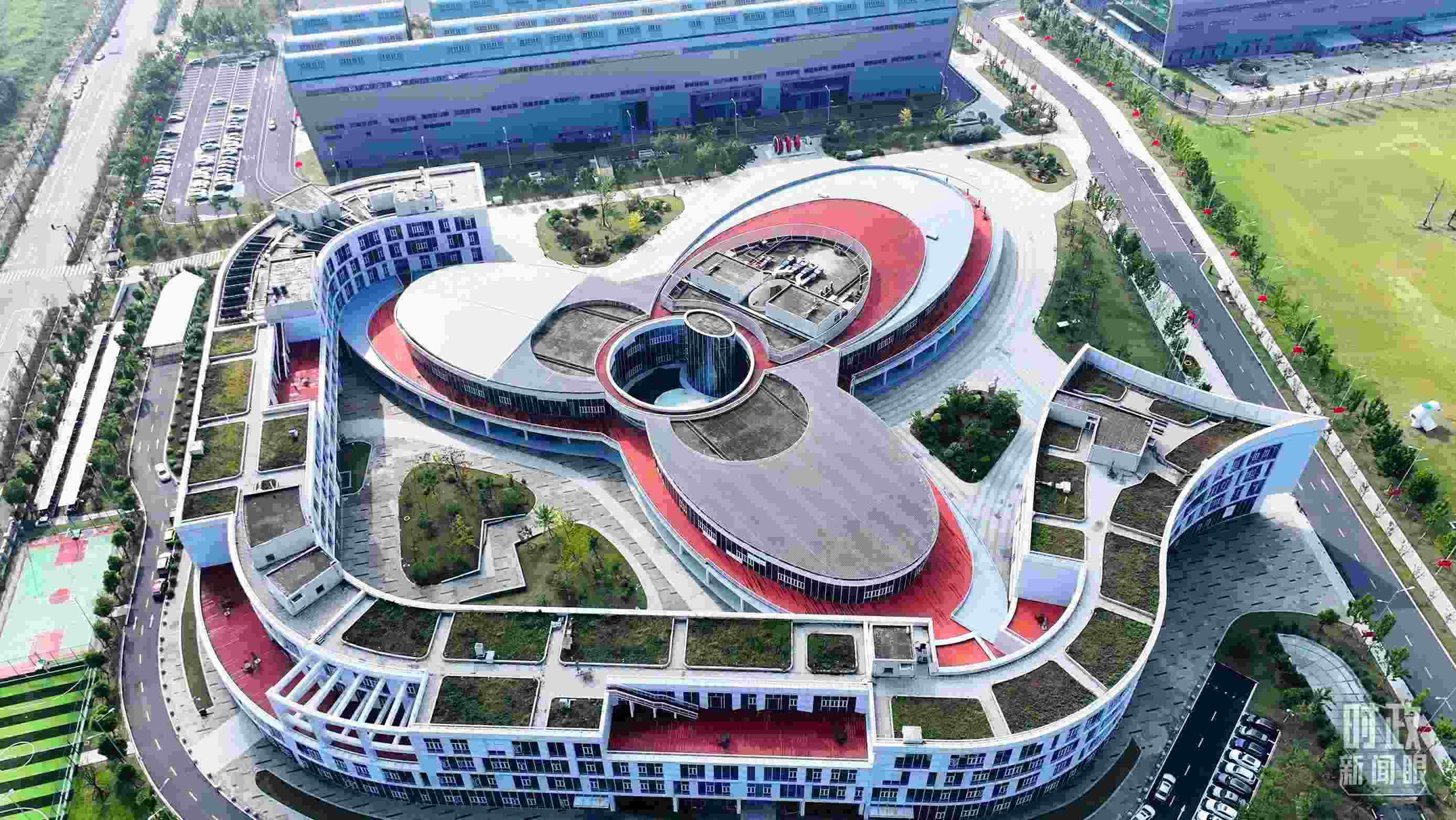 △位于合肥未來大科學(xué)城的聚變堆主機(jī)關(guān)鍵系統(tǒng)綜合研究設(shè)施園區(qū)。（總臺(tái)記者陳志猛拍攝）